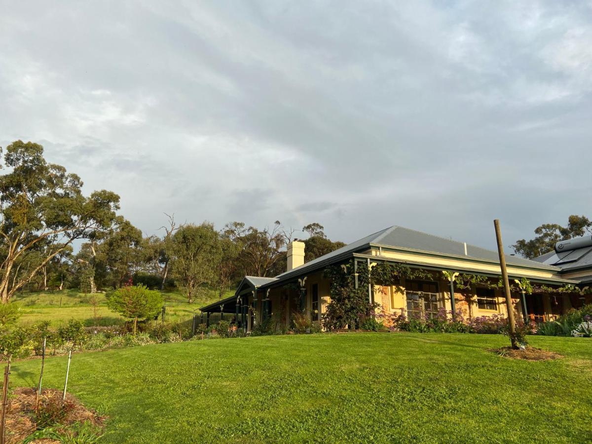 Battunga Cottages Watervale 외부 사진